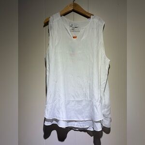 NWT Cristina B white layer tank top XXL Costco